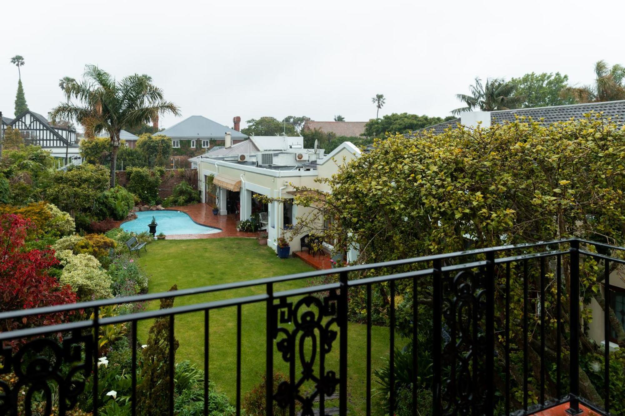 Hotel Lemon Tree Lane Port Elizabeth Esterno foto